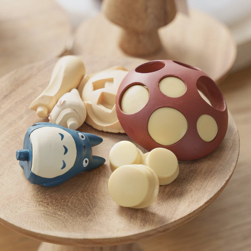 Kumukumu Take a rest - My Neighbor Totoro