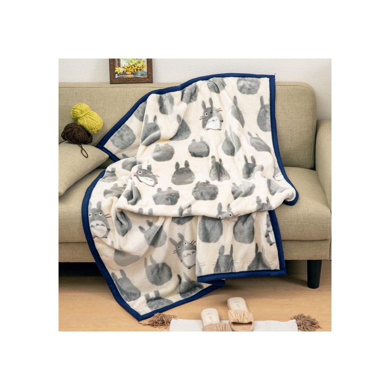 Blanket Big Totoro Silhouette 100x140 cm - My Neighbor Totoro