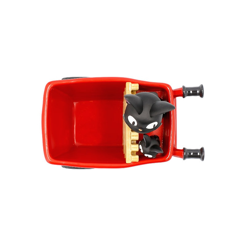 Garden in red tricycle Jiji - Kiki's Delivery Service